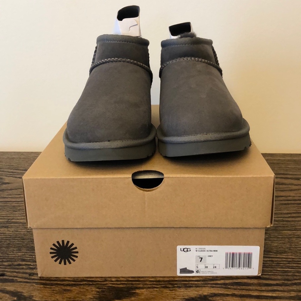 UGG Classic Ultra Mini